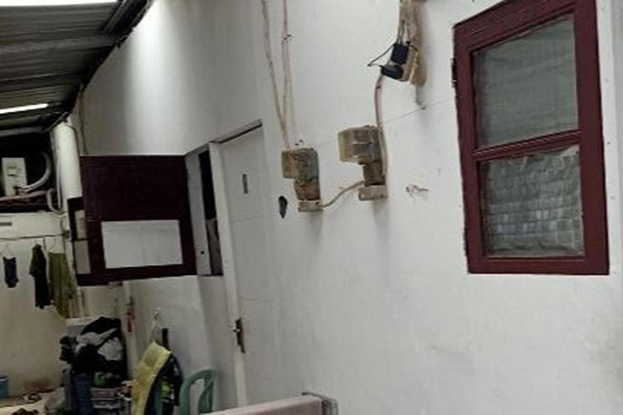 Kost 48 Surabaya Hotell Eksteriør bilde